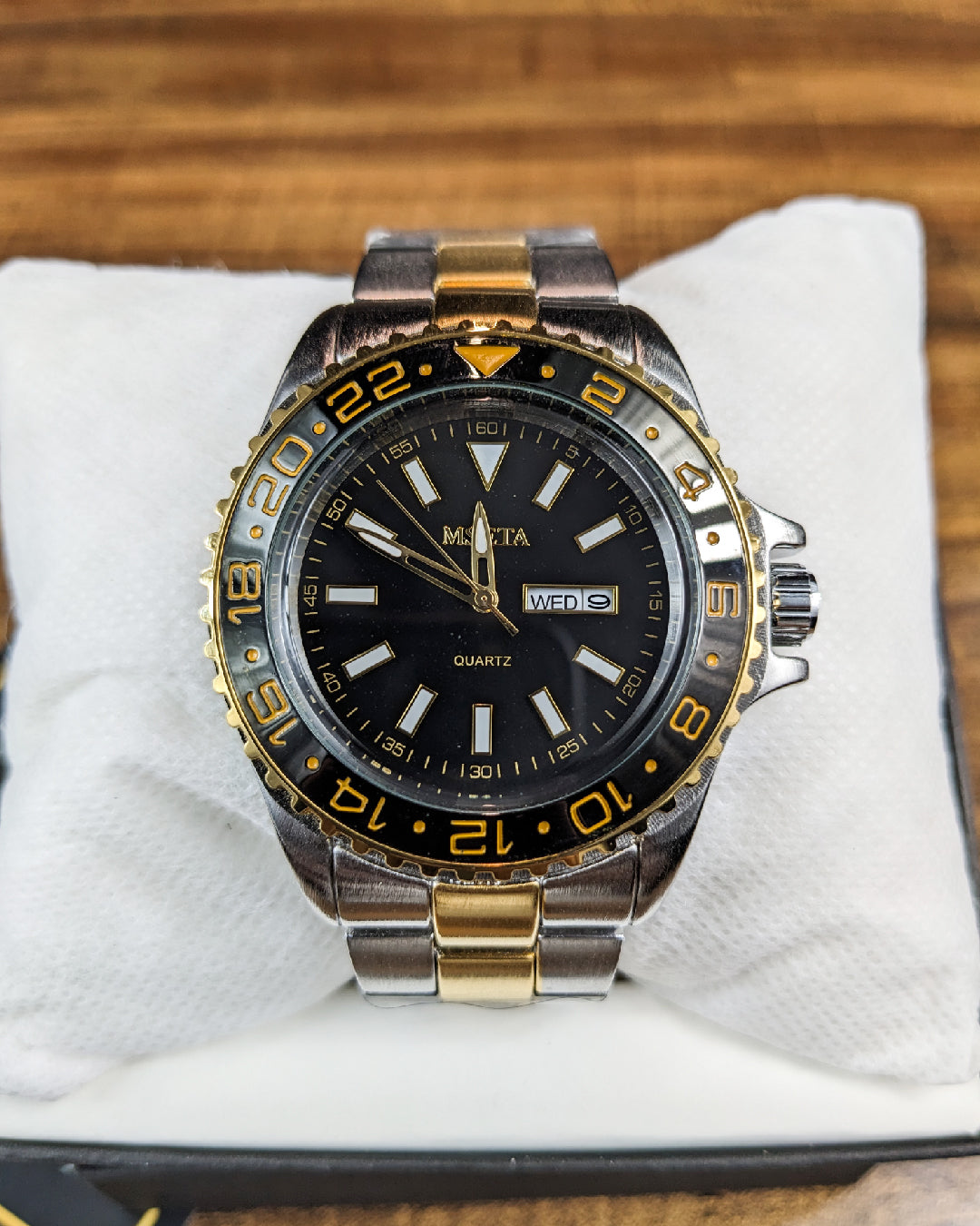 Mseta Invicta Black
